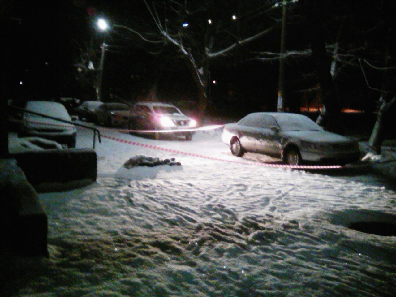 В Новополоцке во дворе дома найден труп мужчины