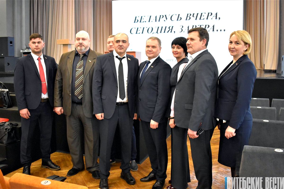 Олег Гайдукевич встретился со студенческой молодежью и преподавателями вузов Витебска