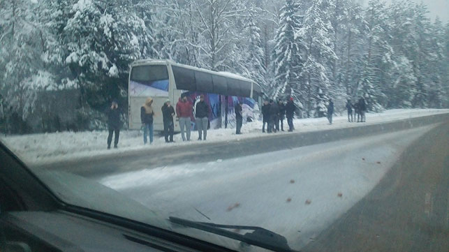 Хоккеисты новополоцкого "Химика" попали в аварию в Логойском районе 