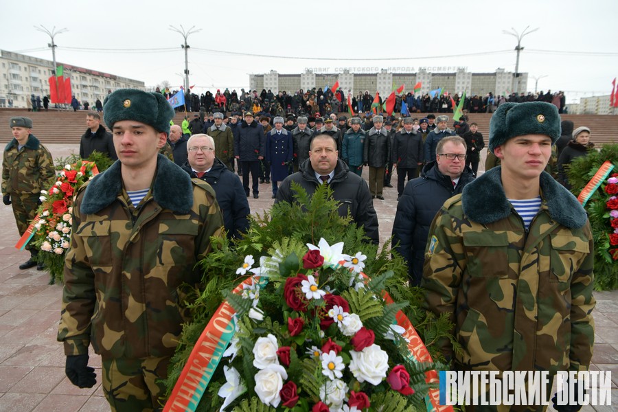 День защитников Отечества и Вооруженных Сил Беларуси отметили в Витебске