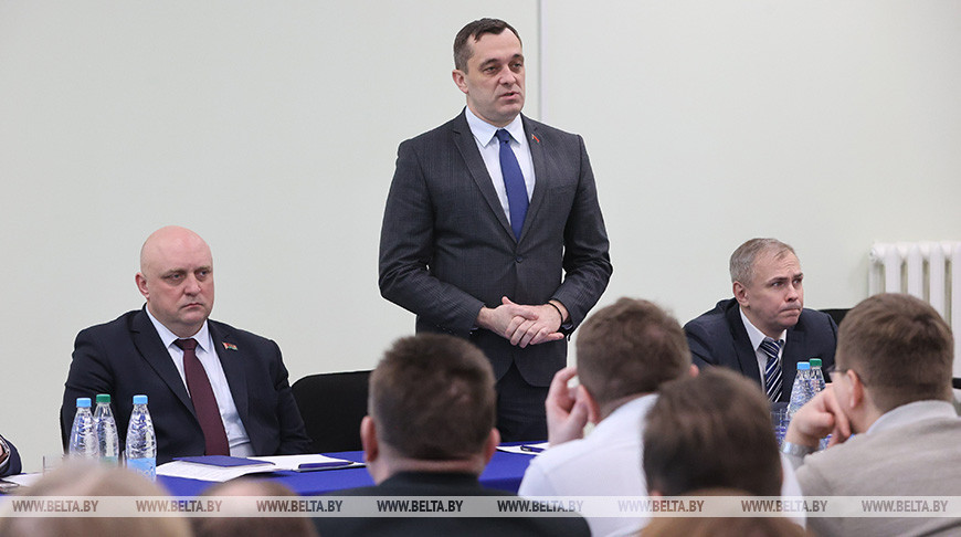 Председатель облисполкома Александр Субботин встретился с коллективом ОАО "Нафтан"
