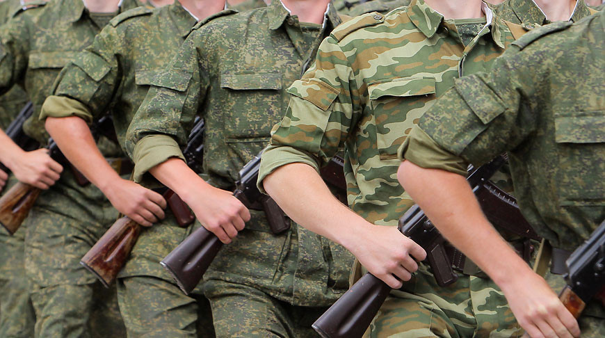 Около 1,5 тыс. молодых людей отправятся на срочную военную и службу в резерве в ноябре