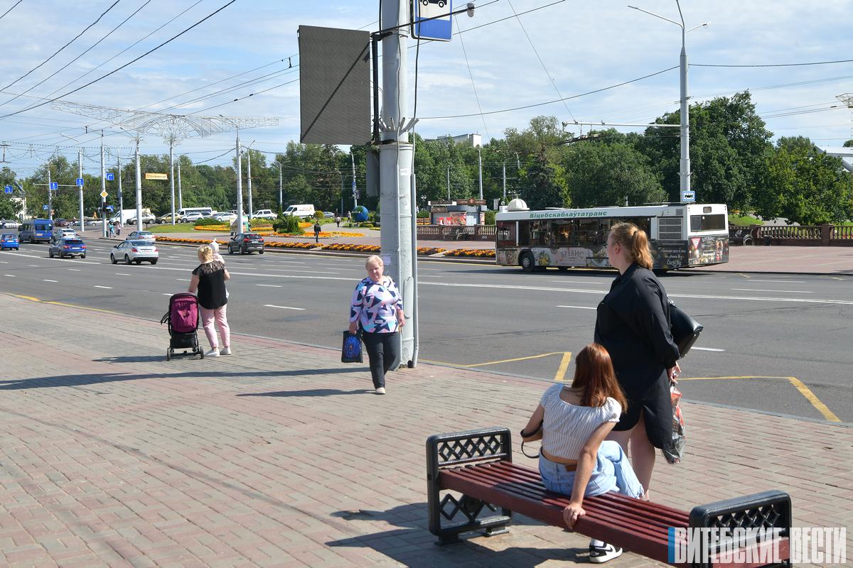 Табло с расписанием транспорта в Витебске по-прежнему безмолвствуют