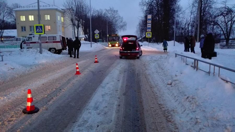 В Городке на пешеходном переходе иномарка сбила пенсионерку
