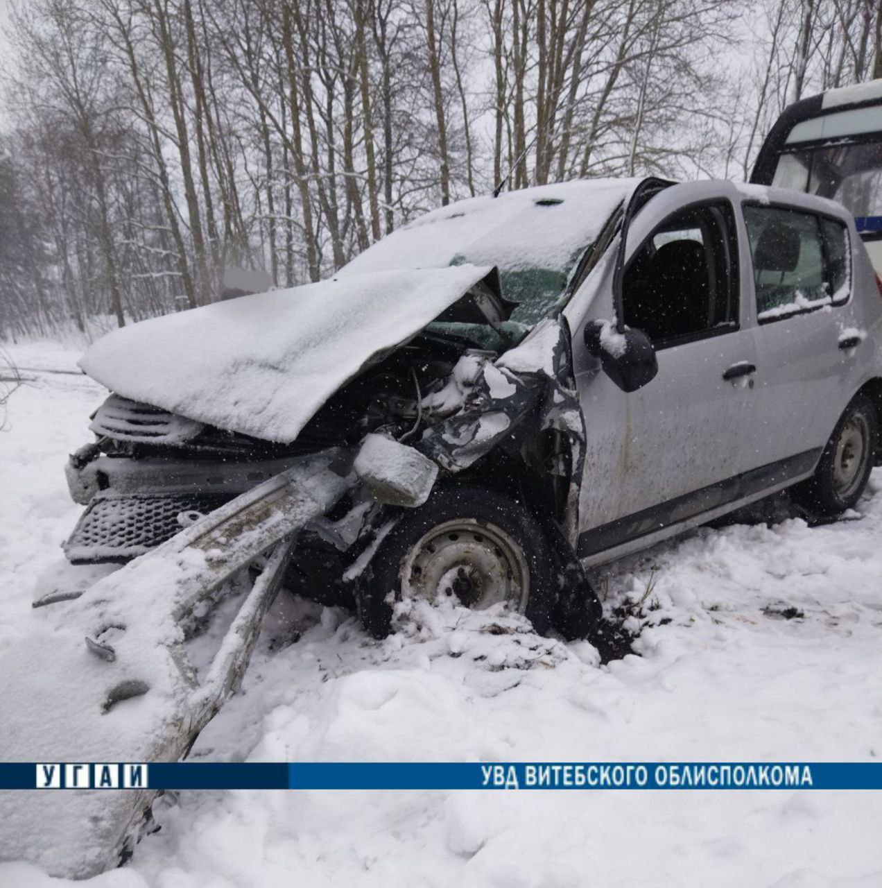 В Полоцке водитель не справилась с управлением и совершила столкновение с автобусом