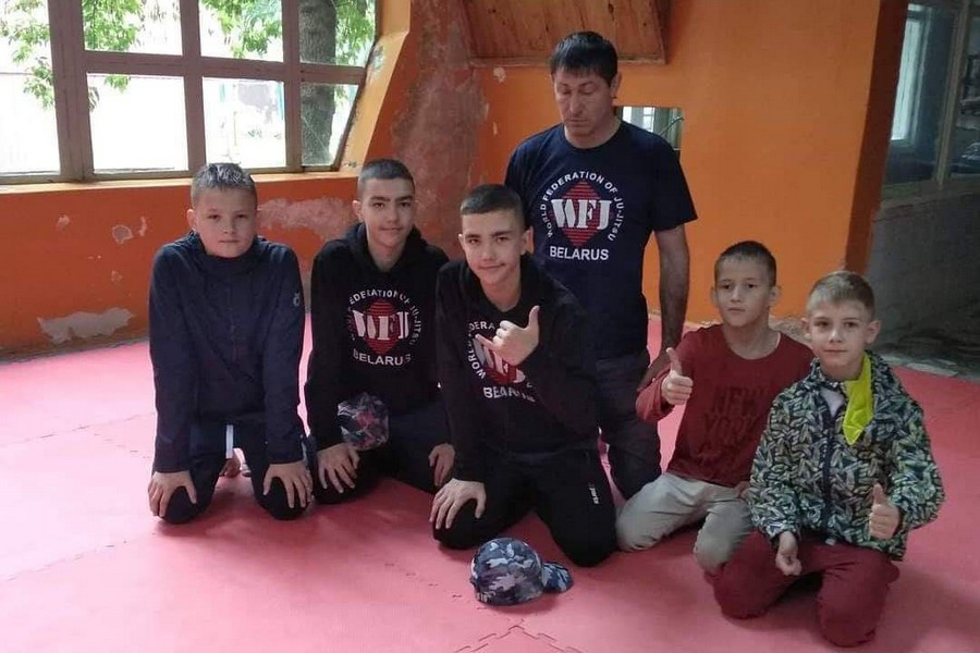 Летняя школа восточных единоборств в детском лагере «Борец» помогает будущим чемпионам подготовиться к соревнованиям