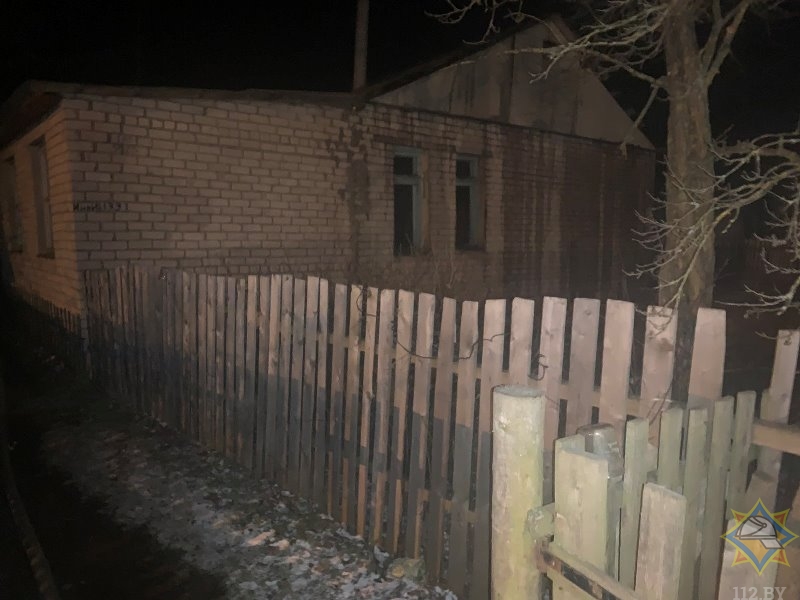 На пожаре в Дубровенском районе женщина спасла свою мать-пенсионерку