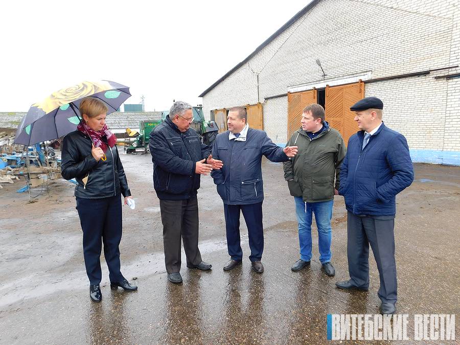 Анатолий Линевич во время рабочей поездки в Докшицкий район посетил ряд предприятий и встретился с их трудовыми коллективами