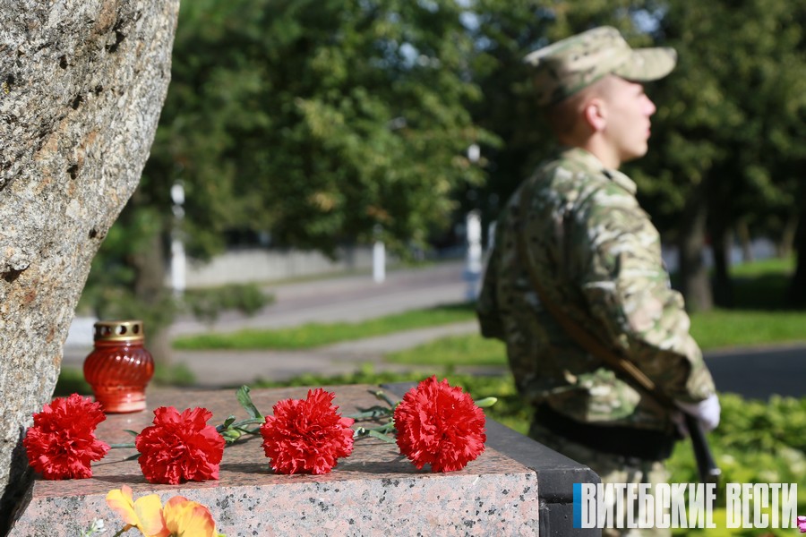 Они не вернутся домой. 5 августа в Витебске помянули погибших в мирное время солдат