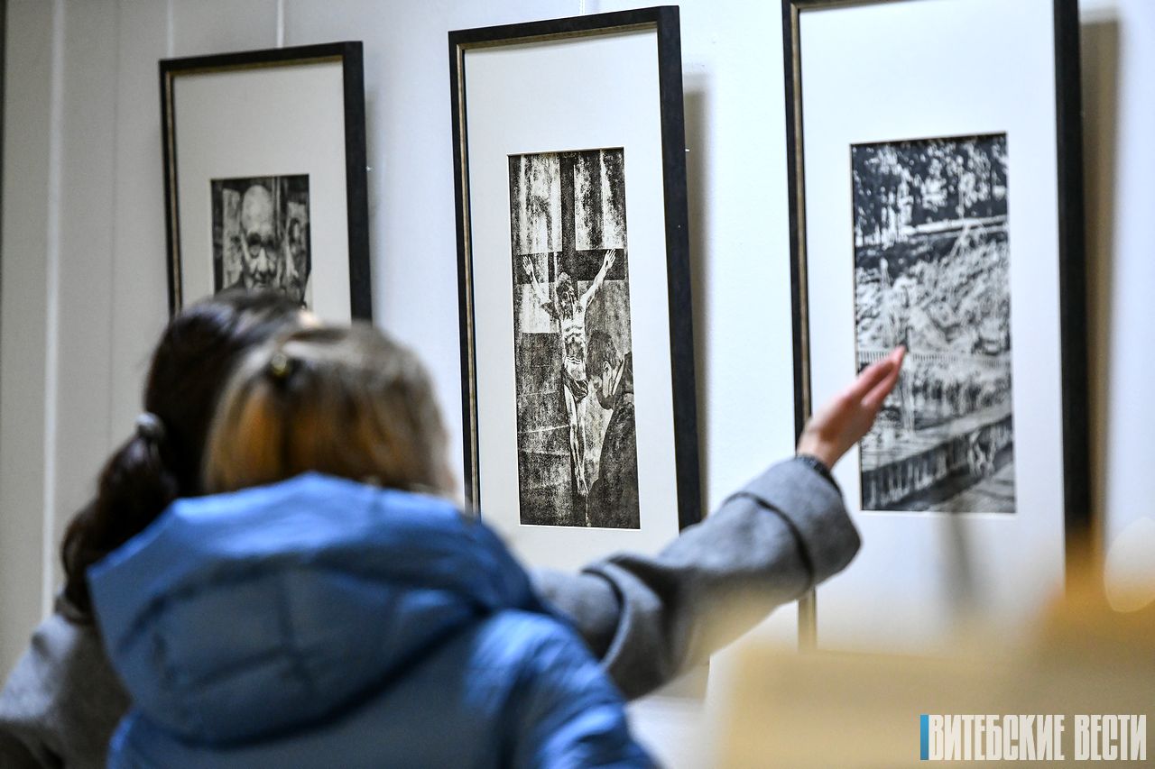 Выставка неальтернативной фотографии проходит в Витебске