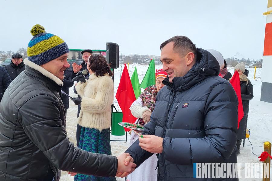 Открытие 40-квартирного дома в Дубровно прошло с участием Александра Субботина