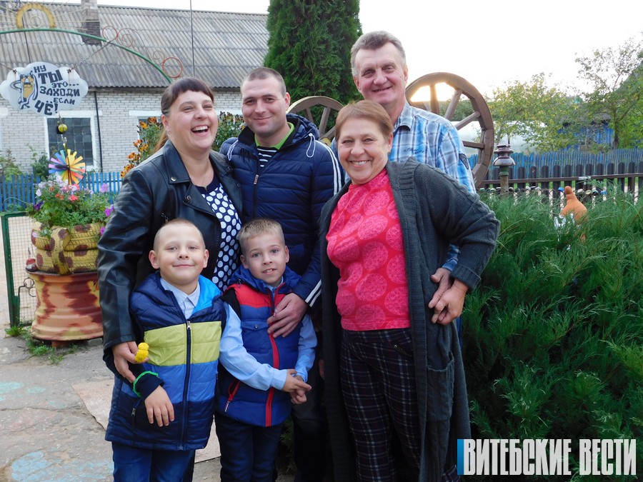 Дом, дзе жыве любоў: у чым сакрэт дабрабыту сям'і Плотнікавых з Міёраў