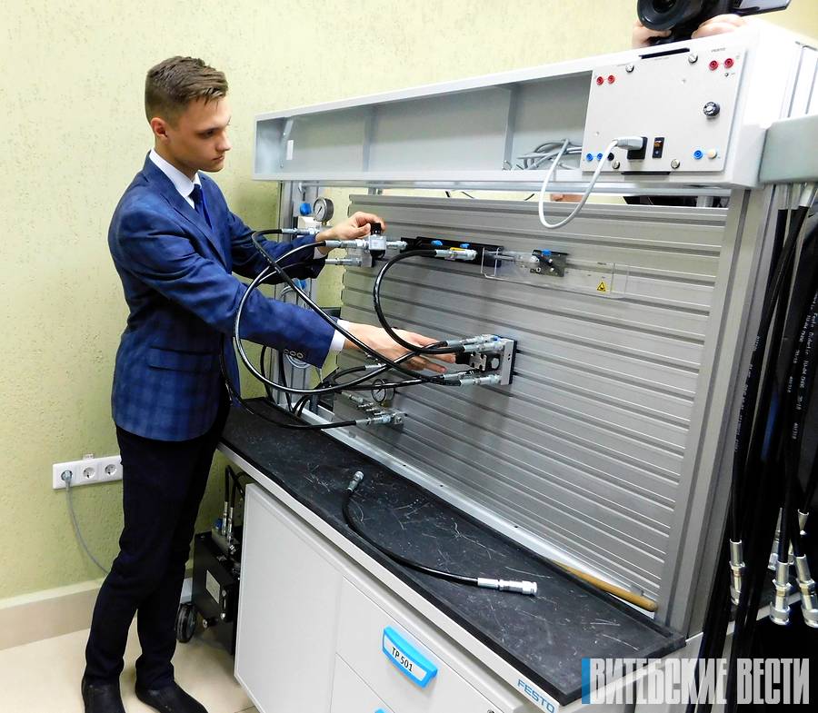 В Орше открылся ресурсный центр машиностроительного профиля