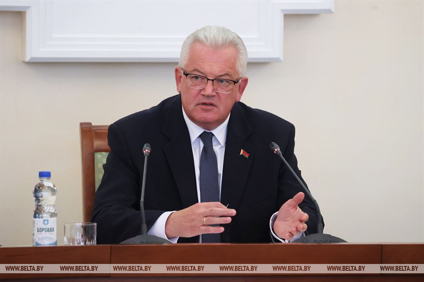Игорь Карпенко: в наш век высоких технологий мы во главу угла ставим слово "мир"
