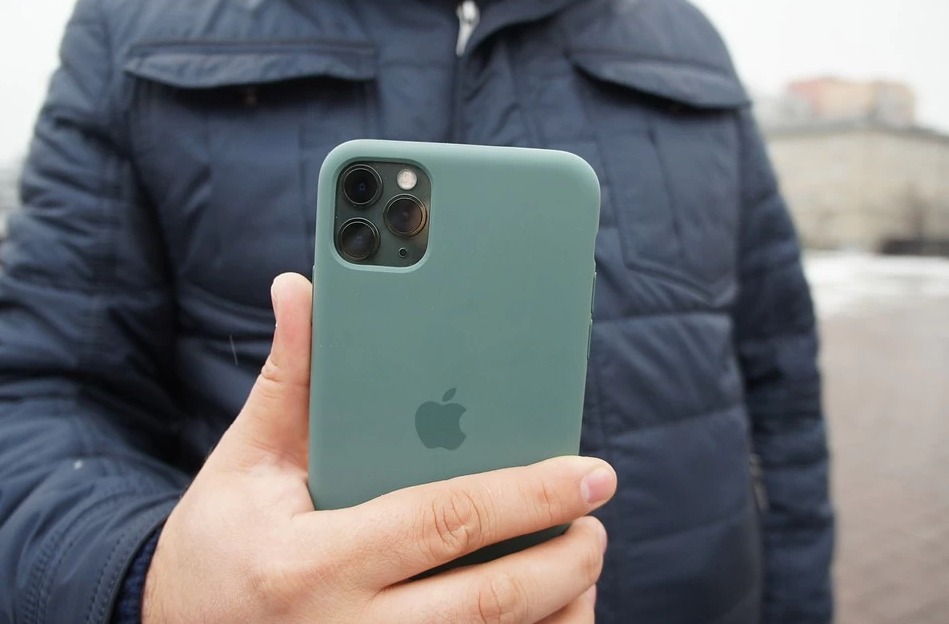 Житель Орши украл у таксиста IPhone во время поездки