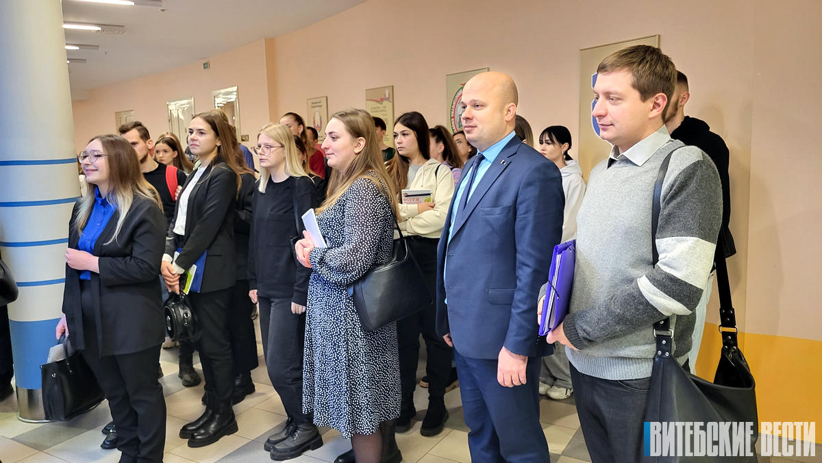Порядка 100 участников собрал заключительный этап областного форума молодых специалистов в Орше