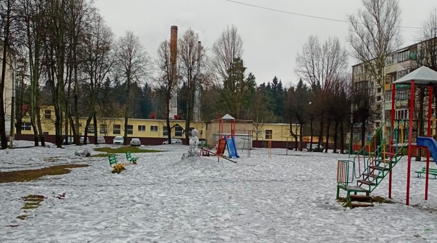 Черный снег в Полоцке: в котельной выявили превышение выбросов загрязняющих веществ