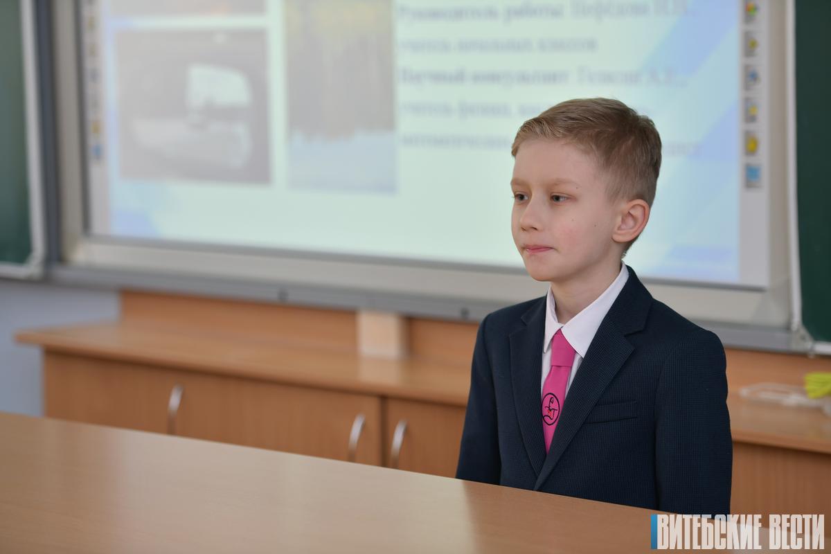 Четвероклассник Александр Кухтов из Витебска делает первые шаги в науку