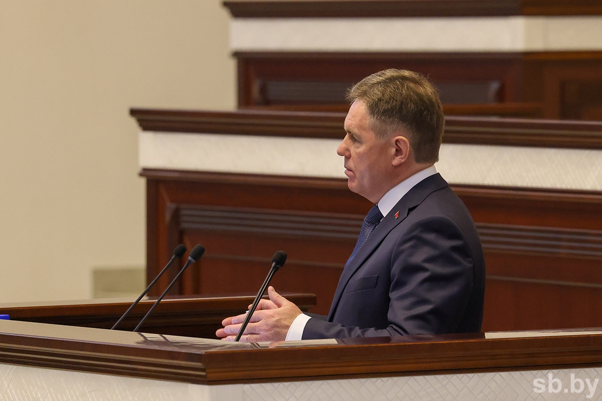 Игорь Петришенко призвал депутатский корпус чаще общаться с молодежью