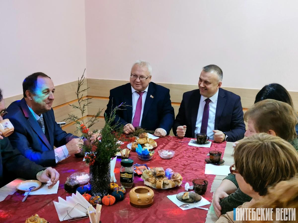 Владимир Терентьев встретился с ветеранами агропромышленного комплекса Городокского района