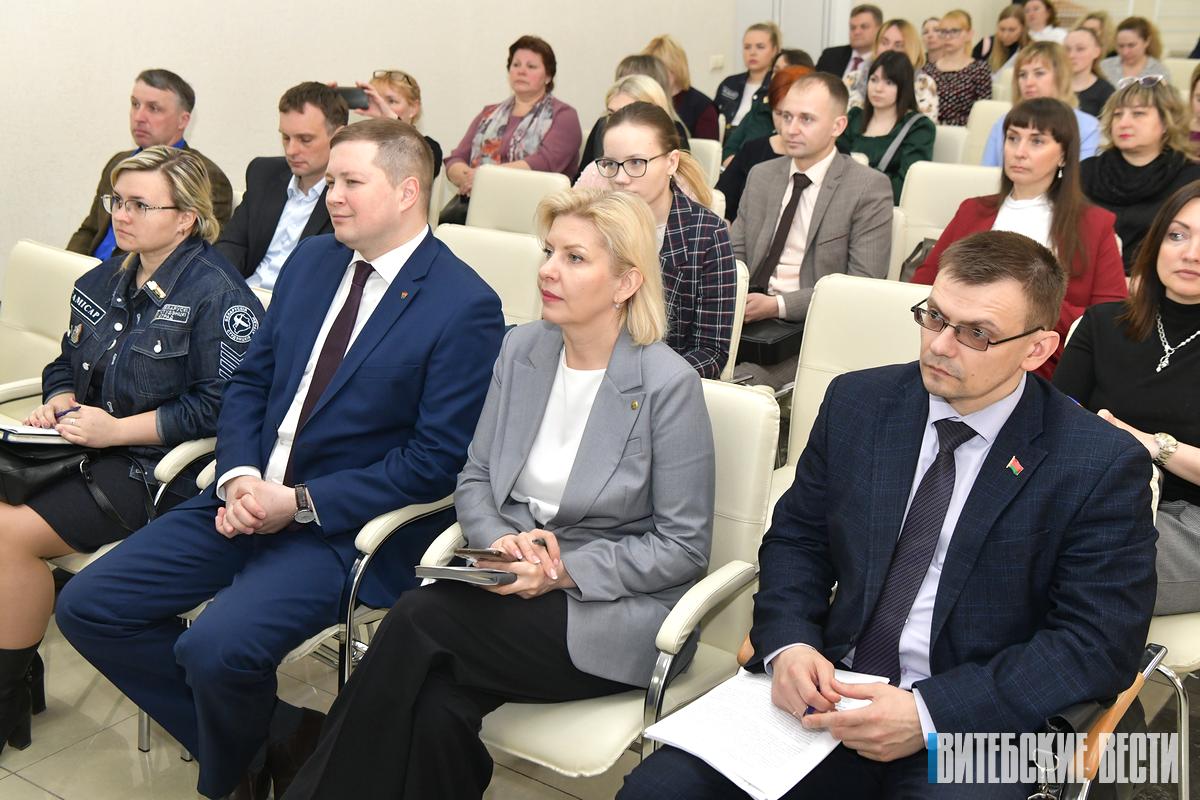 В Витебске прошел областной обучающий семинар по деятельности студенческих отрядов 