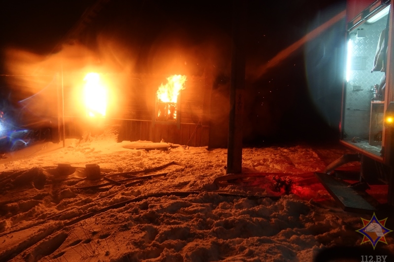 Трое человек погибли за сутки на пожарах в Миорском районе