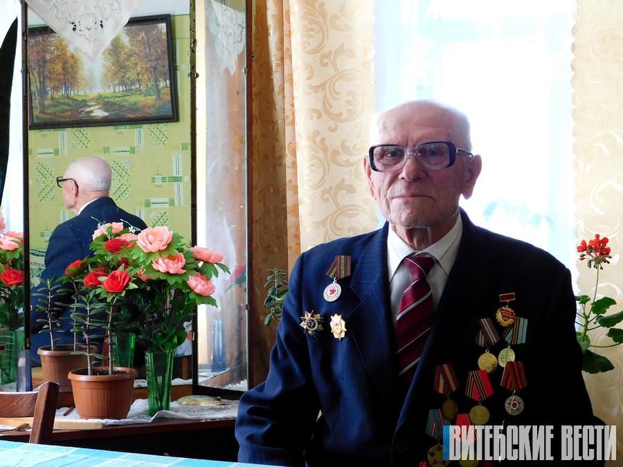 Ветэран ВОВ: ваяваць, выжыць, узвесьцi дом, сустрэць гадавiну Вялікай Перамогі