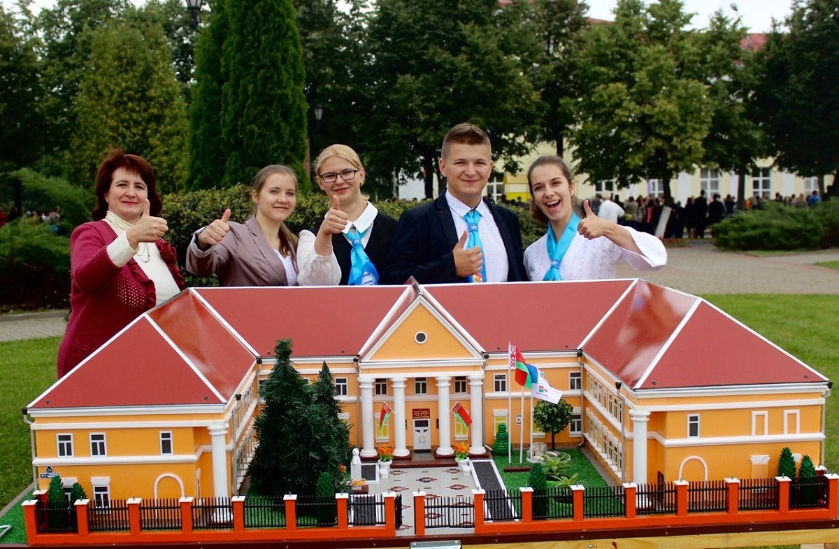 Полоцкий колледж  УО «Витебский государственный университет имени П. Машерова» отметил свое 150-летие