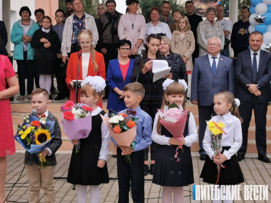 Владимир Терентьев побывал на торжественных линейках в День знаний в учреждениях образования Городокского района