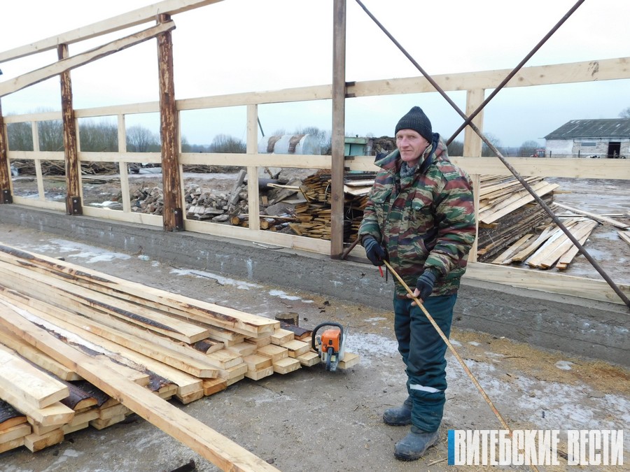 Порядка 16 животноводческих помещений хозспособом построят и реконструируют в СГЦ «Заднепровский» Оршанского района