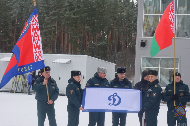 Команда ОМОН УВД облисполкома победила в областных соревнованиях по лыжным гонкам БФСО «Динамо»