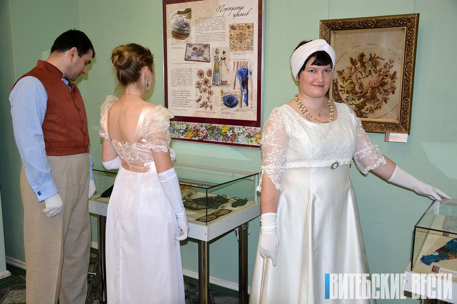 Декоративная вышивка, вязание и плетение конца XVIII – XIX вв. представлены на выставке в витебской ратуше