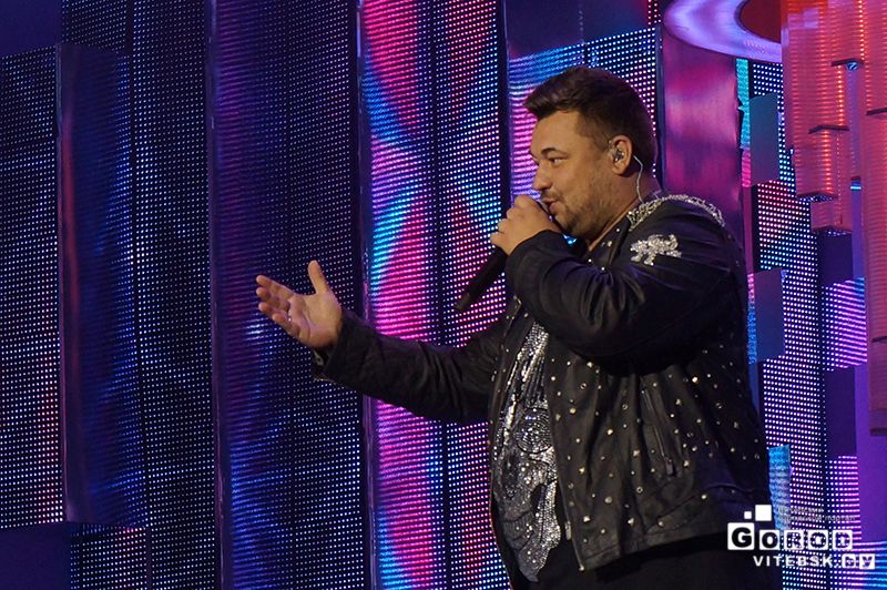 Солист группы "Руки вверх" Сергей Жуков похудел настолько, что его не узнали фанаты