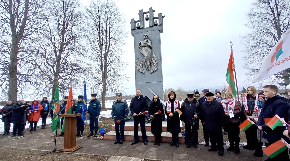 В Лиозненском районе прошел митинг, посвящённый Дню памяти жертв Хатыни и в память о сожженных в годы войны белорусских деревнях