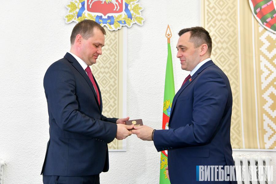 Александр Быков утвержден в должности председателя Чашникского райисполкома