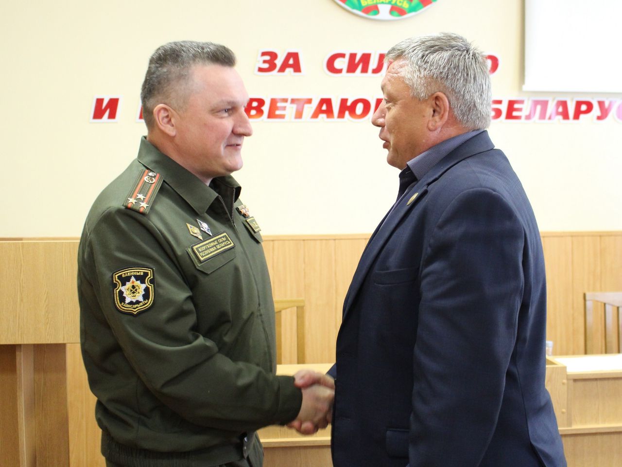 В военном комиссариате Витебской области отметили активистов «Белорусского союза офицеров»