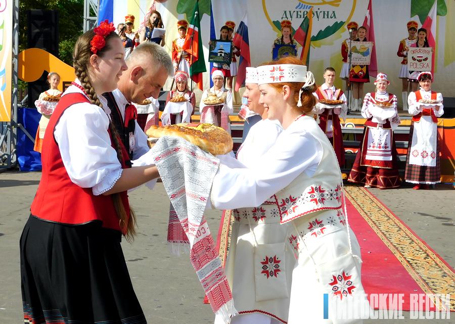 Репортаж с «Днепровских голосов в Дубровно» – праздника песни, музыки, дружбы между народами