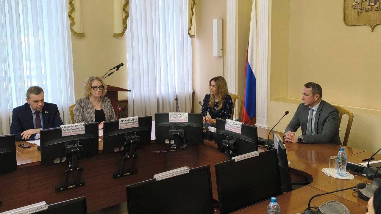 В Смоленске обсудили вопросы открытия торгового дома белорусских товаров