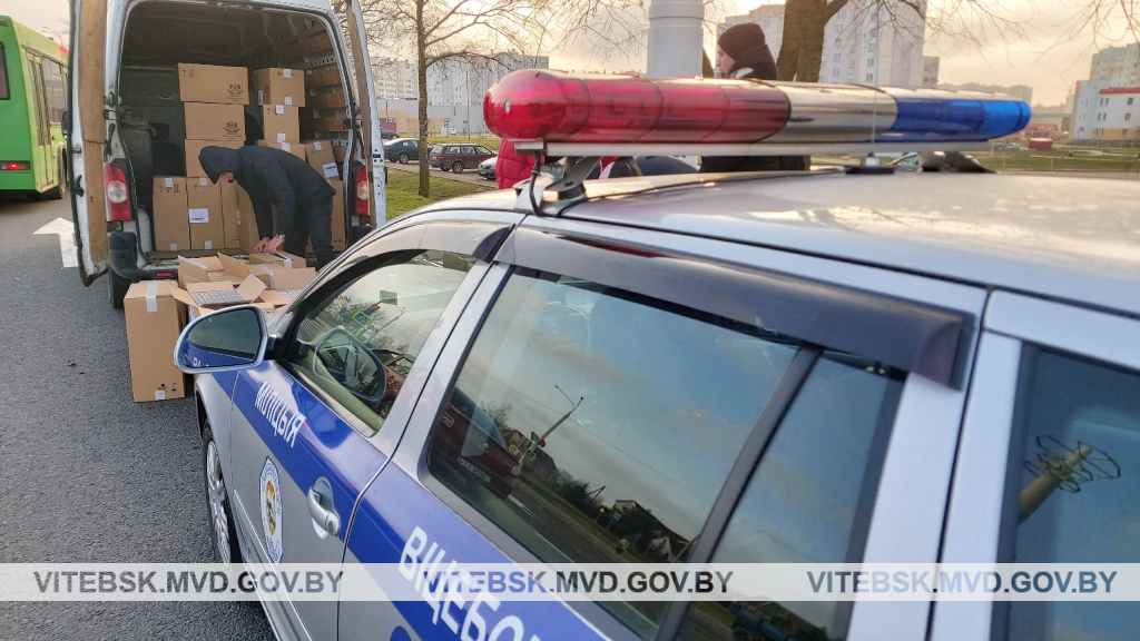 Жительница Витебска нелегально пыталась вывезти в Россию 25 000 пачек белорусских сигарет