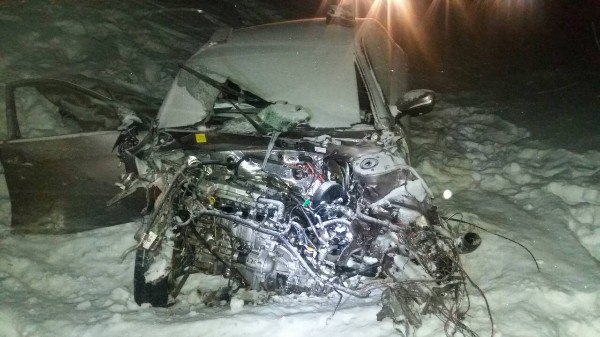 Под Витебском лоб в лоб столкнулись легковушка и грузовик, есть погибший