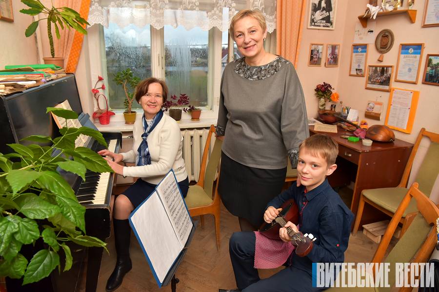 Ушачская детская школа искусств отметила полувековой юбилей