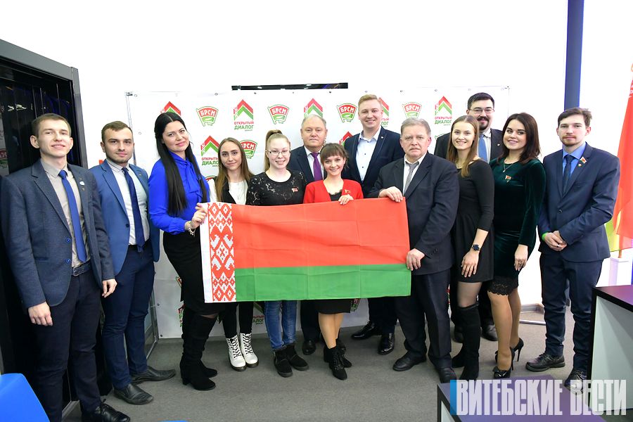 17 делегатов ВНС от Витебской областной организации БРСМ провели открытый диалог «Единство! Развитие! Независимость!»