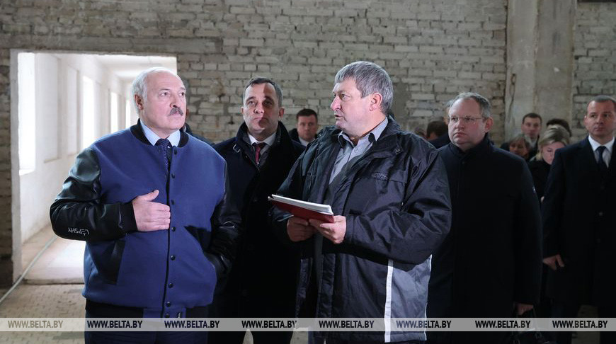 Александр Лукашенко предупреждает иностранный бизнес о последствиях попыток бросить свои предприятия или продать