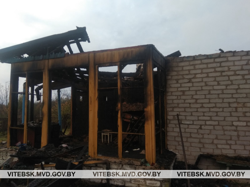 Житель Глубокского района поджег дом односельчанина