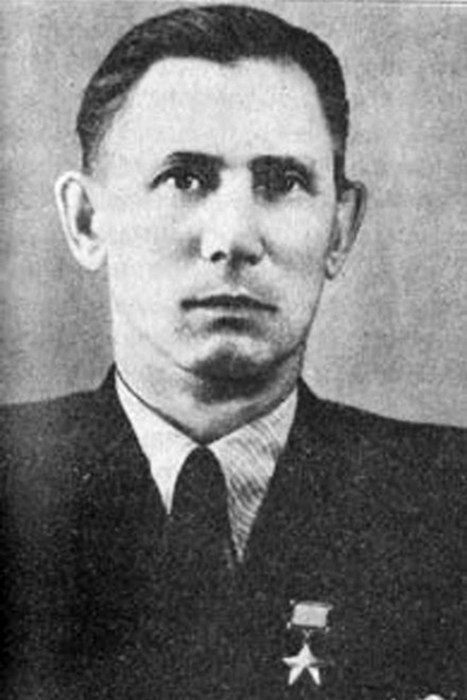 110 лет назад родился Герой Советского Союза летчик Никита Сморчков
