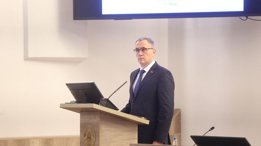Максим Шеко: "Необходимо более тщательного искать решение проблем и активно взаимодействовать с гражданами"