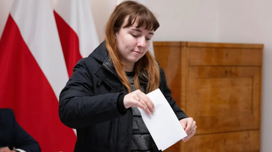 Второй тур выборов проходит в Польше