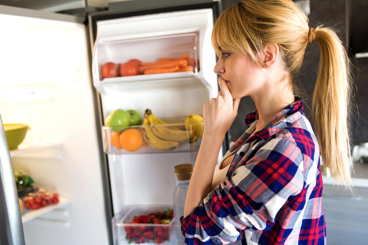 Какие продукты не стоит хранить в холодильнике?