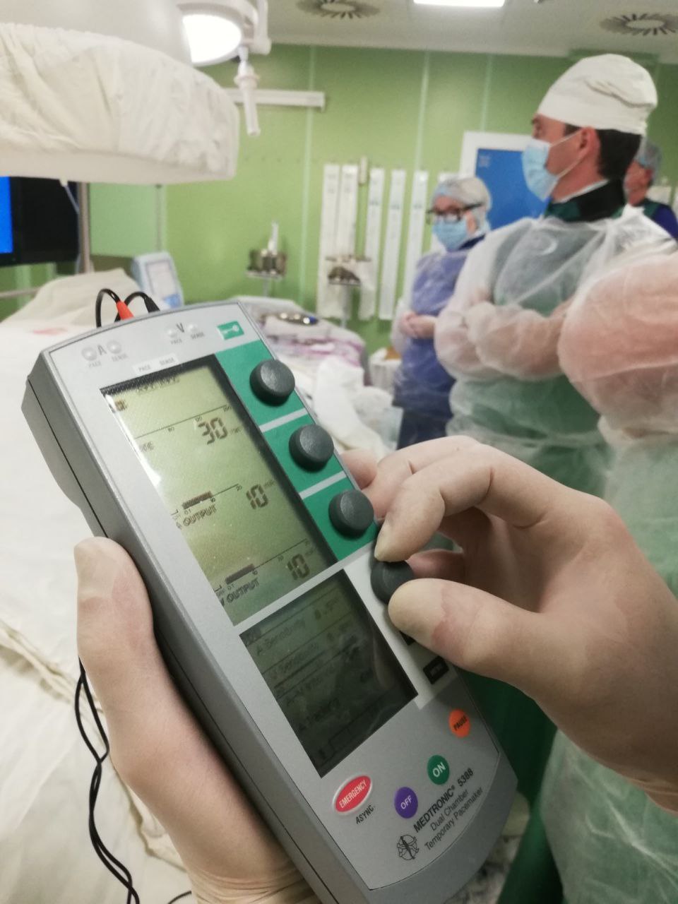 В Новополоцке провели первую операцию по установке постоянного эндокардиального электрокардиостимулятора 