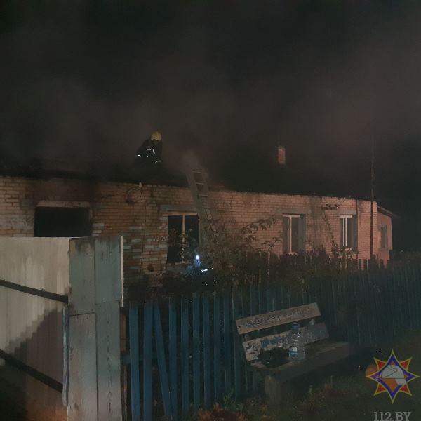 В Толочинском районе на пожаре погиб мужчина, трое соседей спасены
